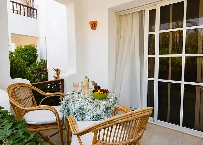 Blue Bay Delta Apartment *