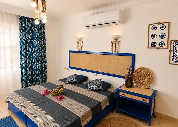 Blue Bay Delta Apartment *